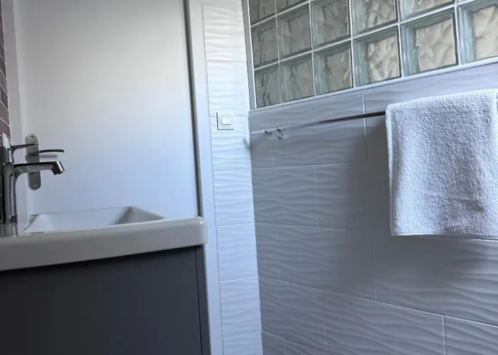 A La Gravure D'honfleur Equemauville